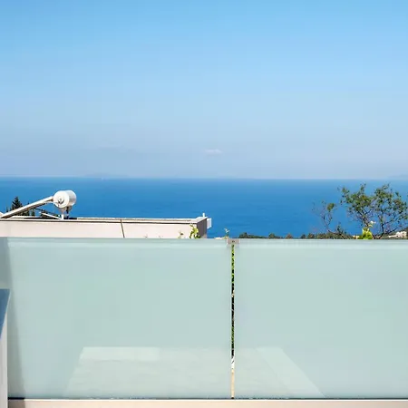 Villa Goudis Irida *