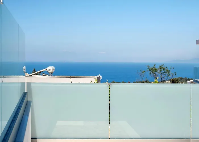 Villa Goudis Irida *